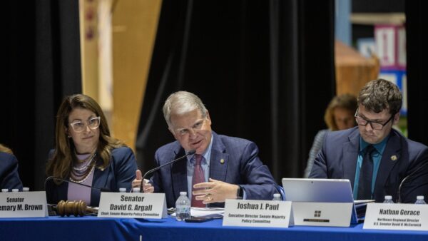 Brown, Argall to Introduce Legislation Requiring Preapplication Meetings for Data Center Developments